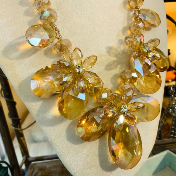 Exquisite VINTAGE GENUINE HEMATITE PENDANT STATEMENT NECKLACE- SWAROVSKI CRYSTAL - Picture 10 of 13